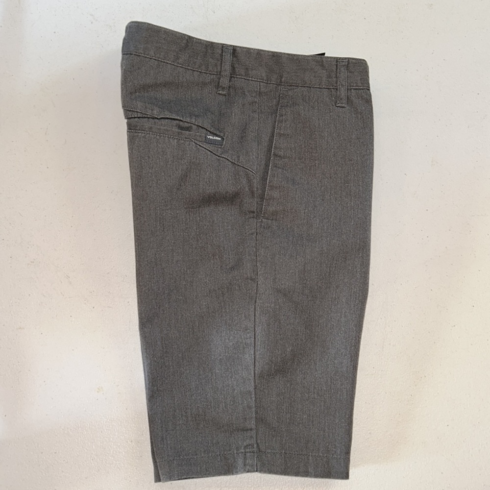 Volcom Shorts (30)
